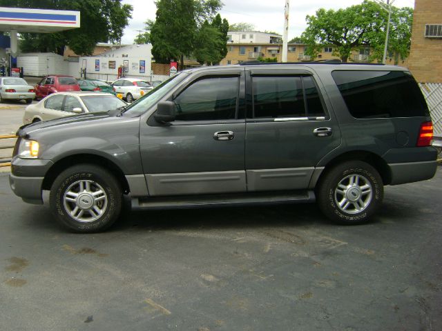 Ford Expedition 2003 photo 11