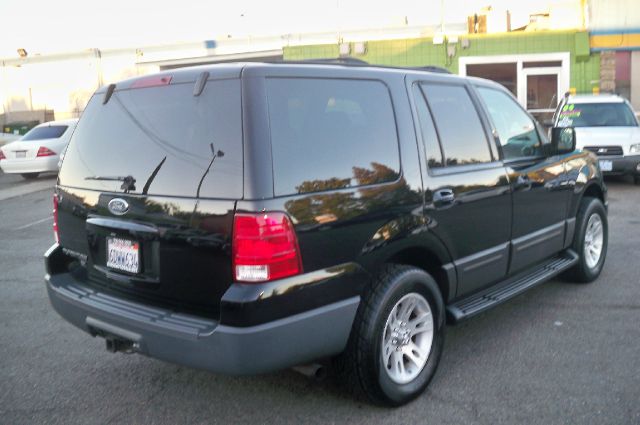 Ford Expedition 2003 photo 1