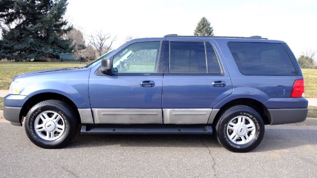 Ford Expedition 2003 photo 1