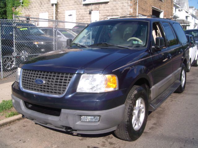 Ford Expedition 2003 photo 1