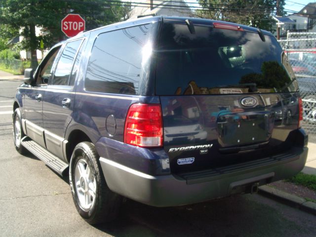 Ford Expedition 2003 photo 3