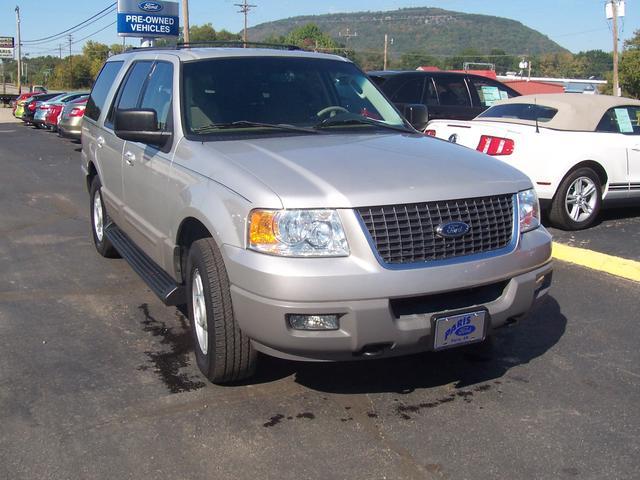 Ford Expedition ESi Sport Utility