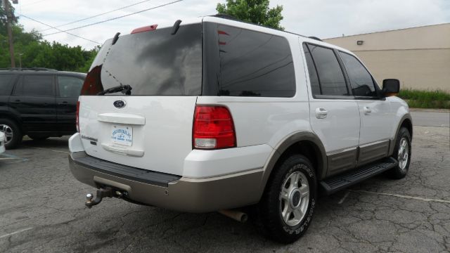 Ford Expedition 2003 photo 1