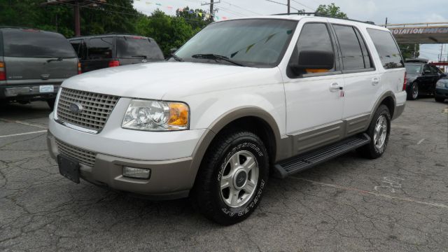 Ford Expedition 2003 photo 24