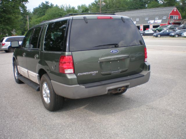 Ford Expedition 2003 photo 3