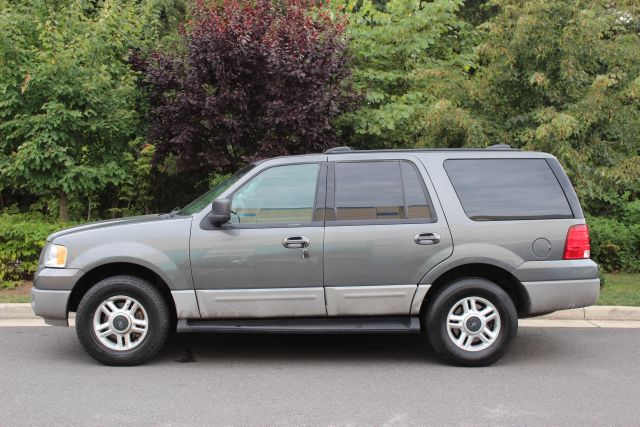 Ford Expedition 2003 photo 1