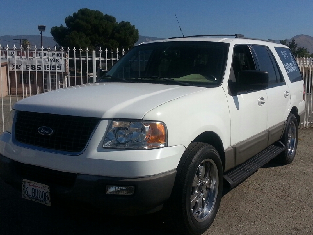 Ford Expedition 2003 photo 4