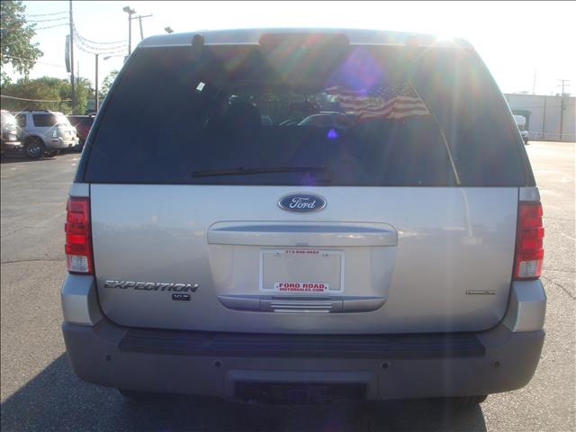 Ford Expedition 2003 photo 13