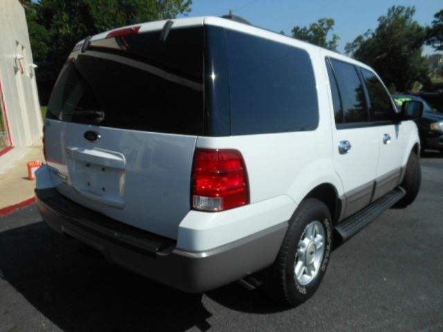 Ford Expedition 2dr HB Man Spec SUV