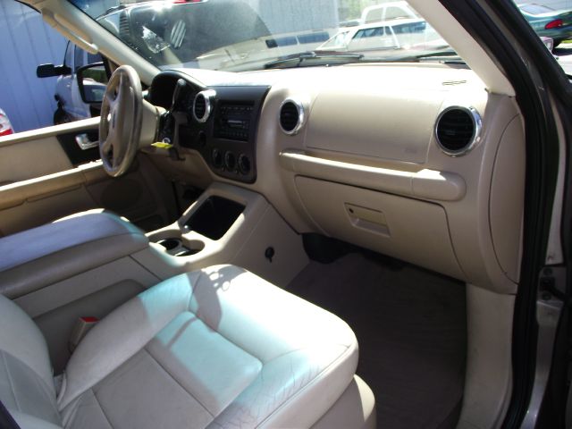 Ford Expedition 2003 photo 5