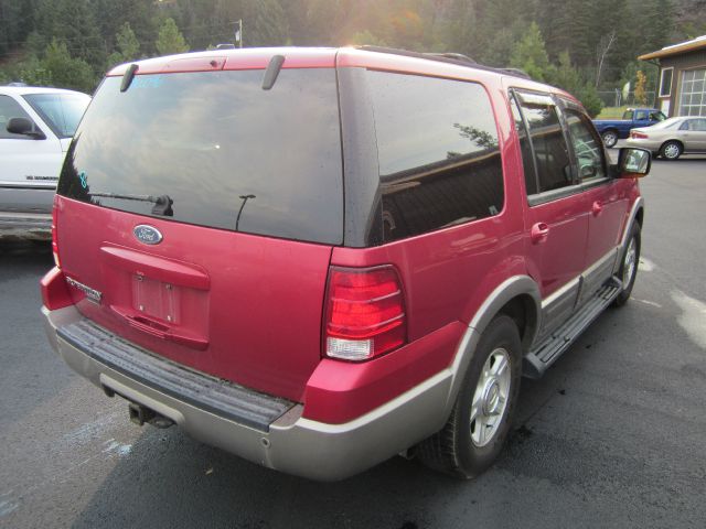 Ford Expedition E320 - Extra Sharp SUV