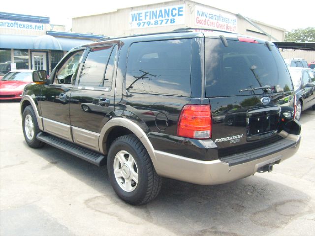 Ford Expedition MOON BOSE Quads SUV