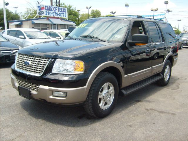 Ford Expedition 2003 photo 1