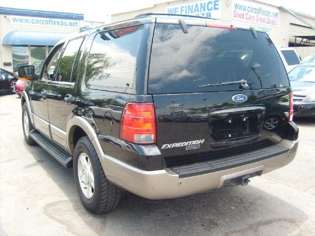 Ford Expedition 2003 photo 2