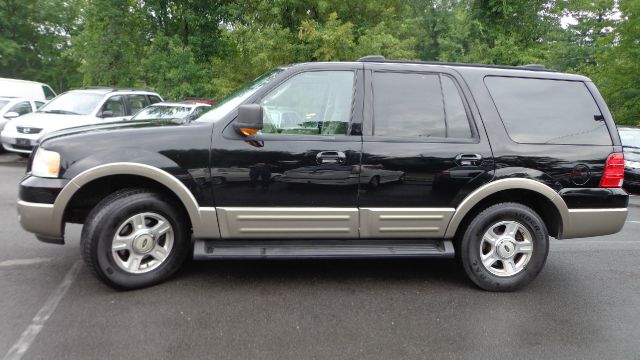 Ford Expedition 2003 photo 4