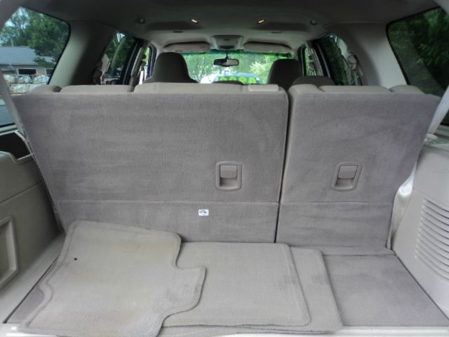 Ford Expedition 2003 photo 9