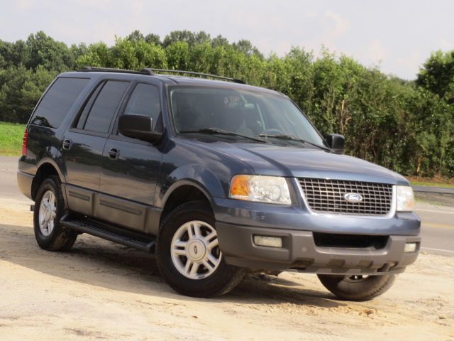 Ford Expedition 2003 photo 2