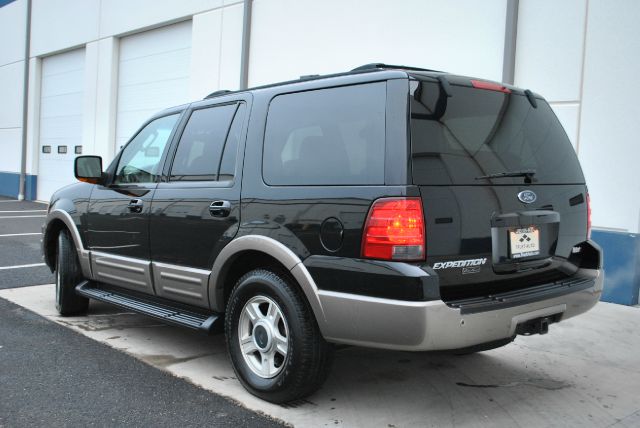 Ford Expedition 2003 photo 4