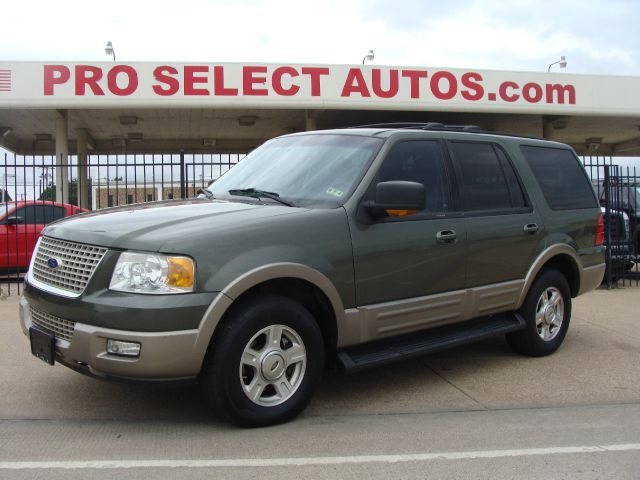 Ford Expedition 2003 photo 1