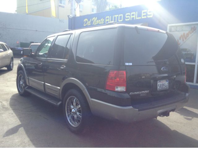 Ford Expedition 2003 photo 3