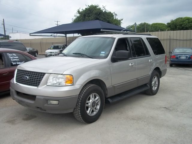 Ford Expedition 2003 photo 21