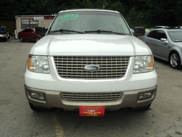 Ford Expedition E320 - Extra Sharp SUV