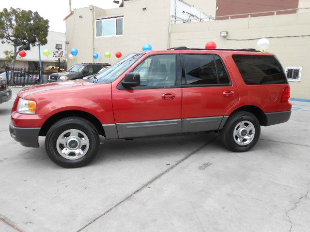 Ford Expedition 2003 photo 1