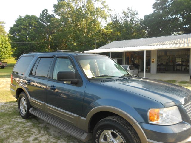 Ford Expedition MOON BOSE Quads SUV