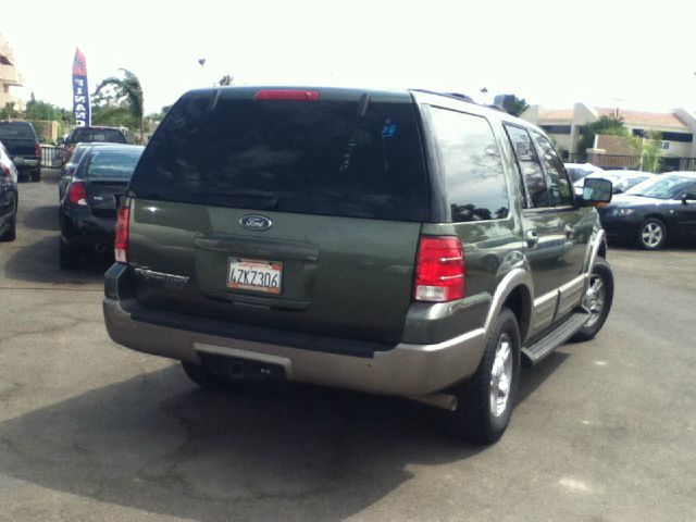 Ford Expedition 2003 photo 3