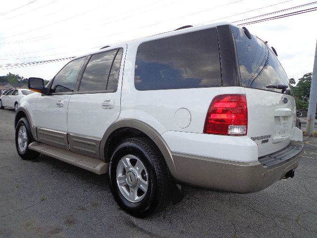 Ford Expedition 2003 photo 2