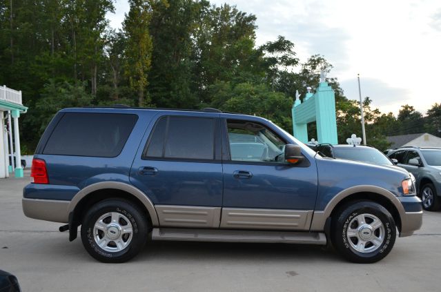 Ford Expedition 2003 photo 4