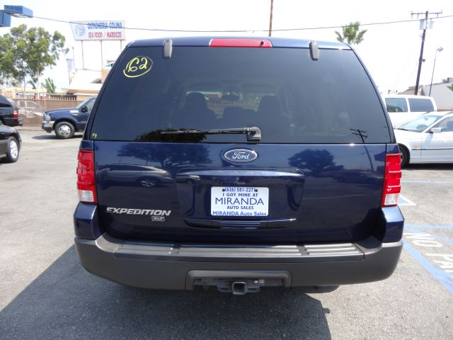 Ford Expedition 2003 photo 4