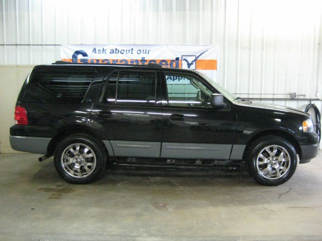 Ford Expedition 2003 photo 17