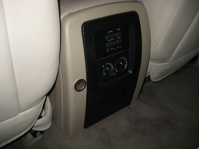 Ford Expedition 2003 photo 21