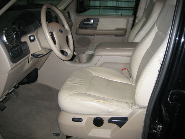 Ford Expedition 2003 photo 6