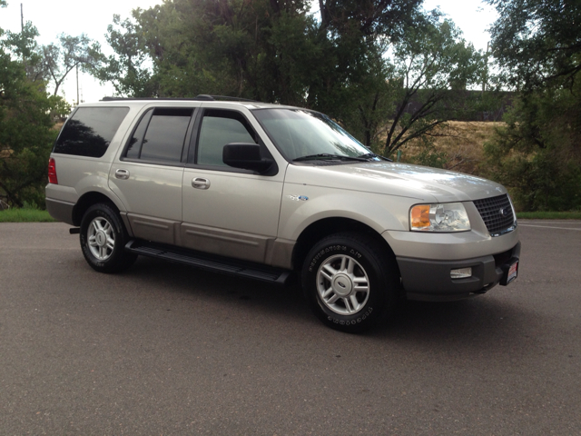 Ford Expedition 2003 photo 3