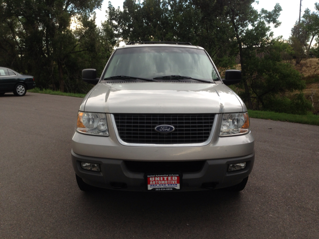 Ford Expedition 2003 photo 4