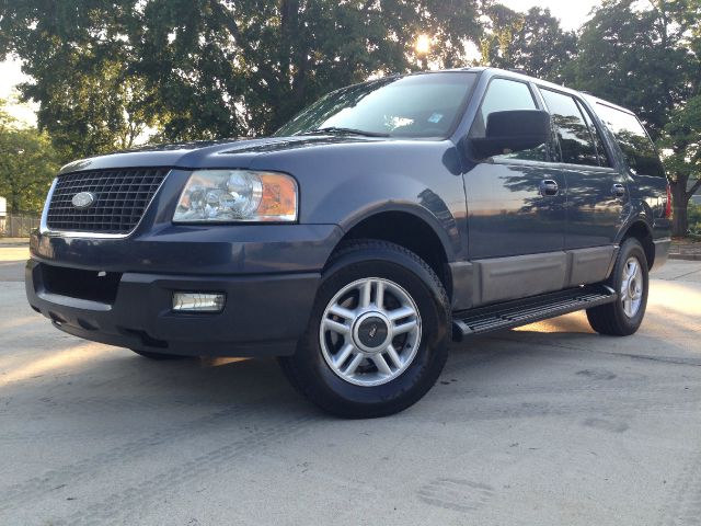 Ford Expedition Xe-v6 4x4 SUV