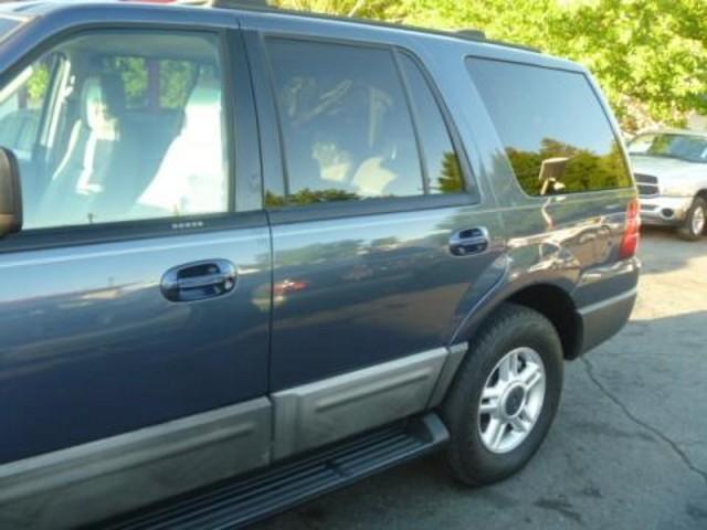 Ford Expedition 2003 photo 3