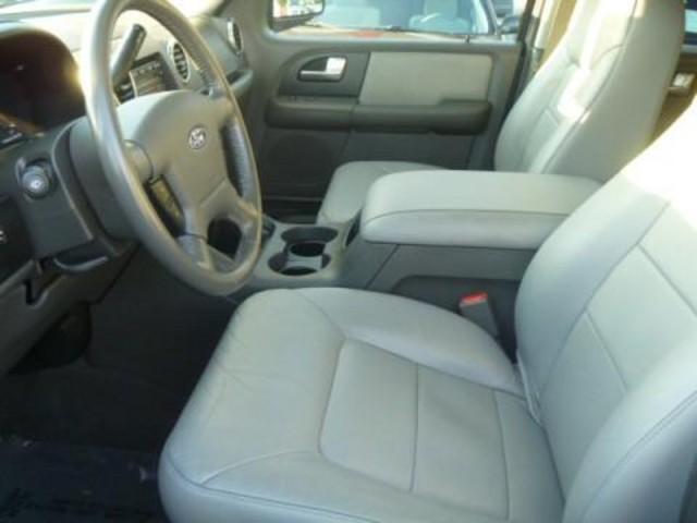 Ford Expedition 2003 photo 4