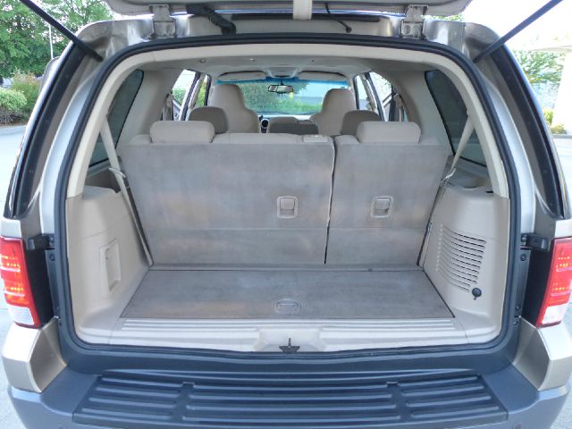 Ford Expedition 2003 photo 2