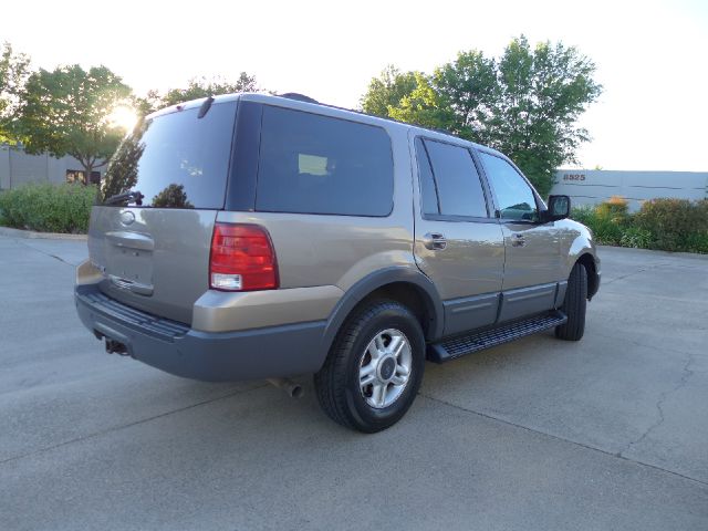 Ford Expedition 2003 photo 5