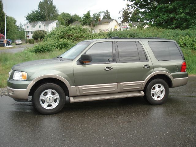 Ford Expedition 2003 photo 3