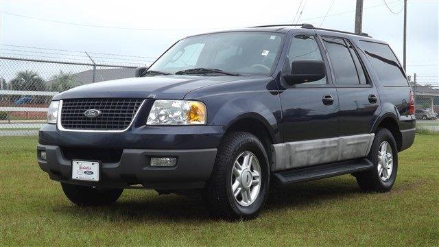 Ford Expedition 2003 photo 2