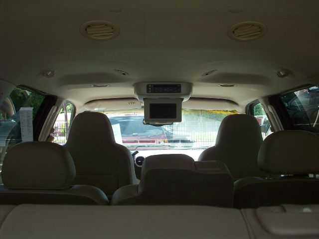 Ford Expedition 2003 photo 7