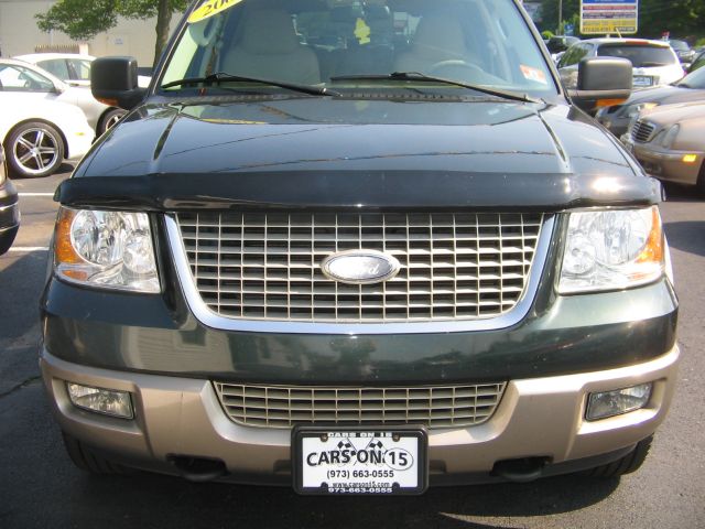 Ford Expedition 2003 photo 3