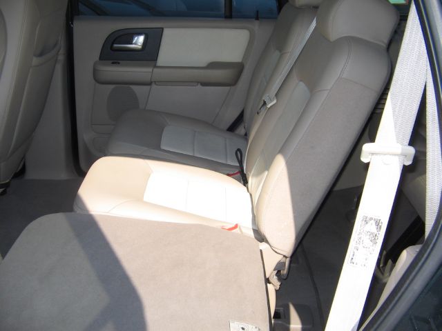 Ford Expedition 2003 photo 9