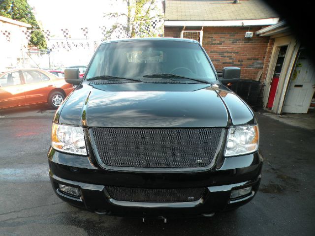 Ford Expedition Xe-v6 4x4 SUV