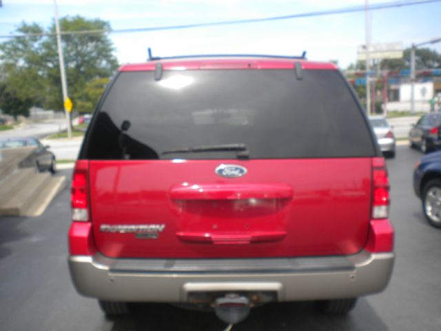 Ford Expedition 2dr HB Man Spec SUV