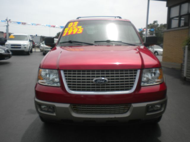 Ford Expedition 2003 photo 3